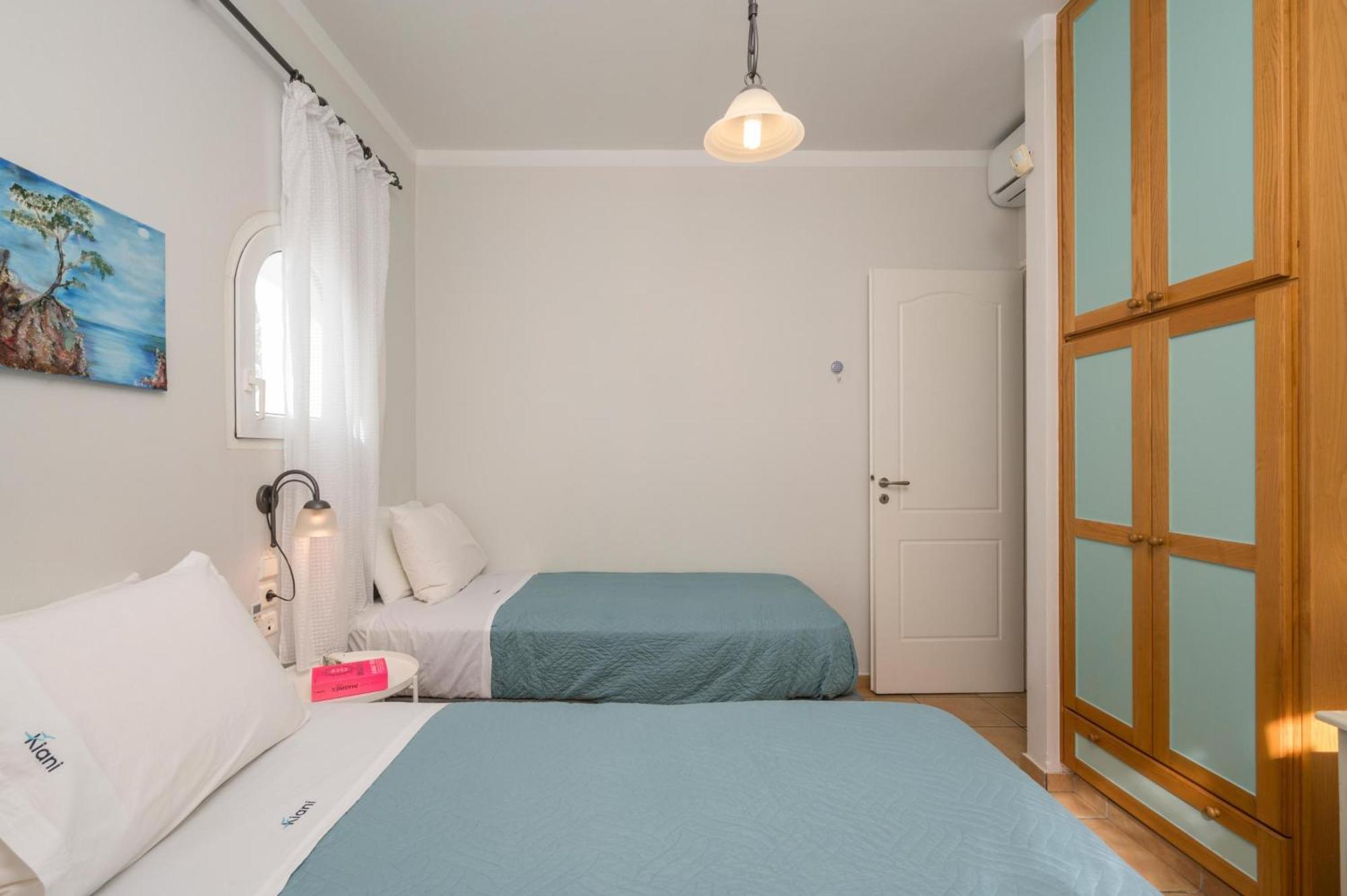 Stavrós Kiani Sea View Apartments מראה חיצוני תמונה