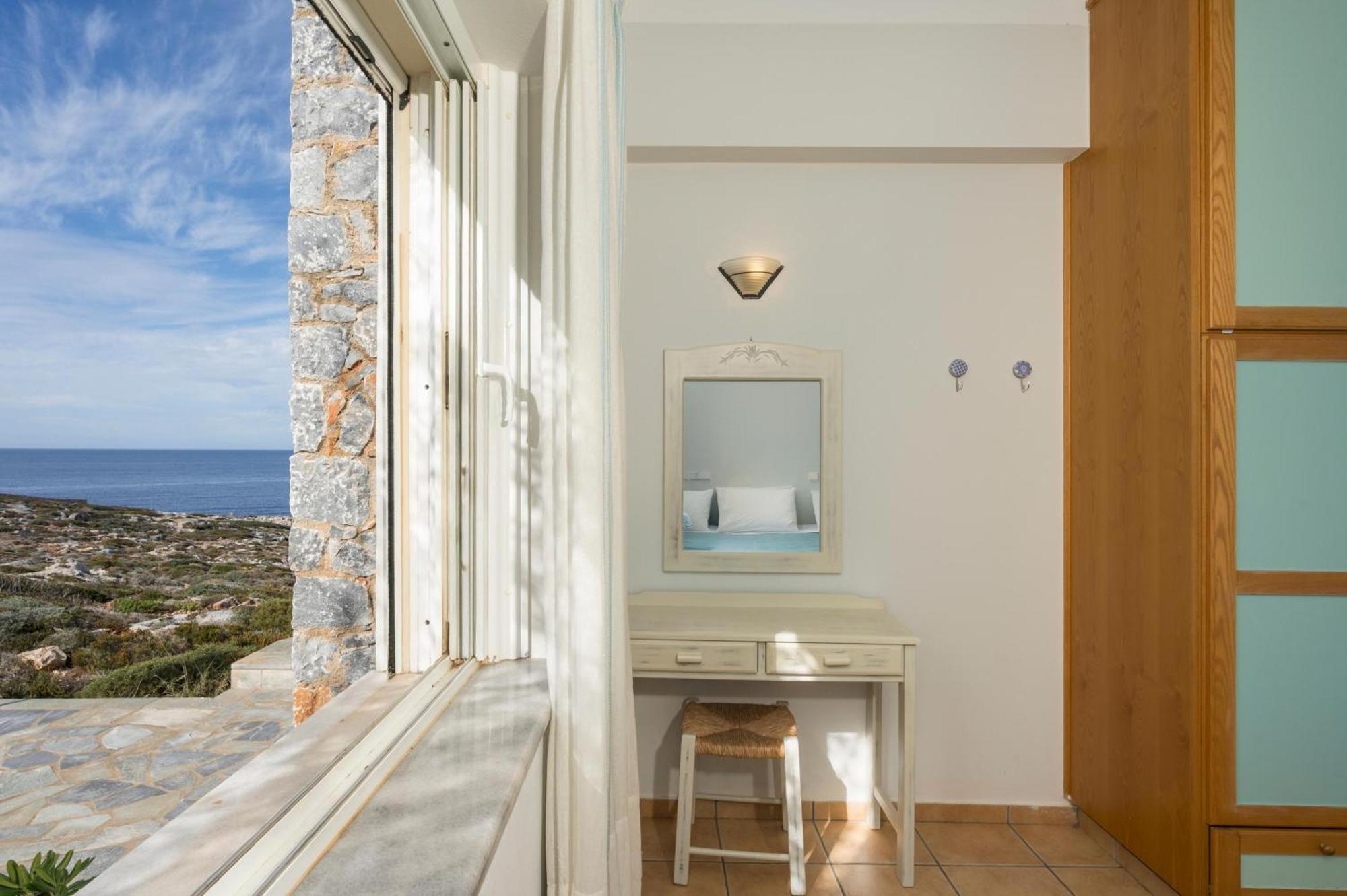 Stavrós Kiani Sea View Apartments מראה חיצוני תמונה